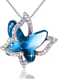 Neriah – Butterfly White Gold Necklace