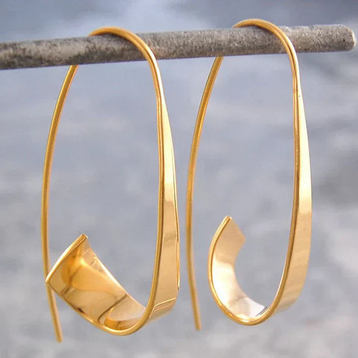Calista – Sculpted Gold Earrings